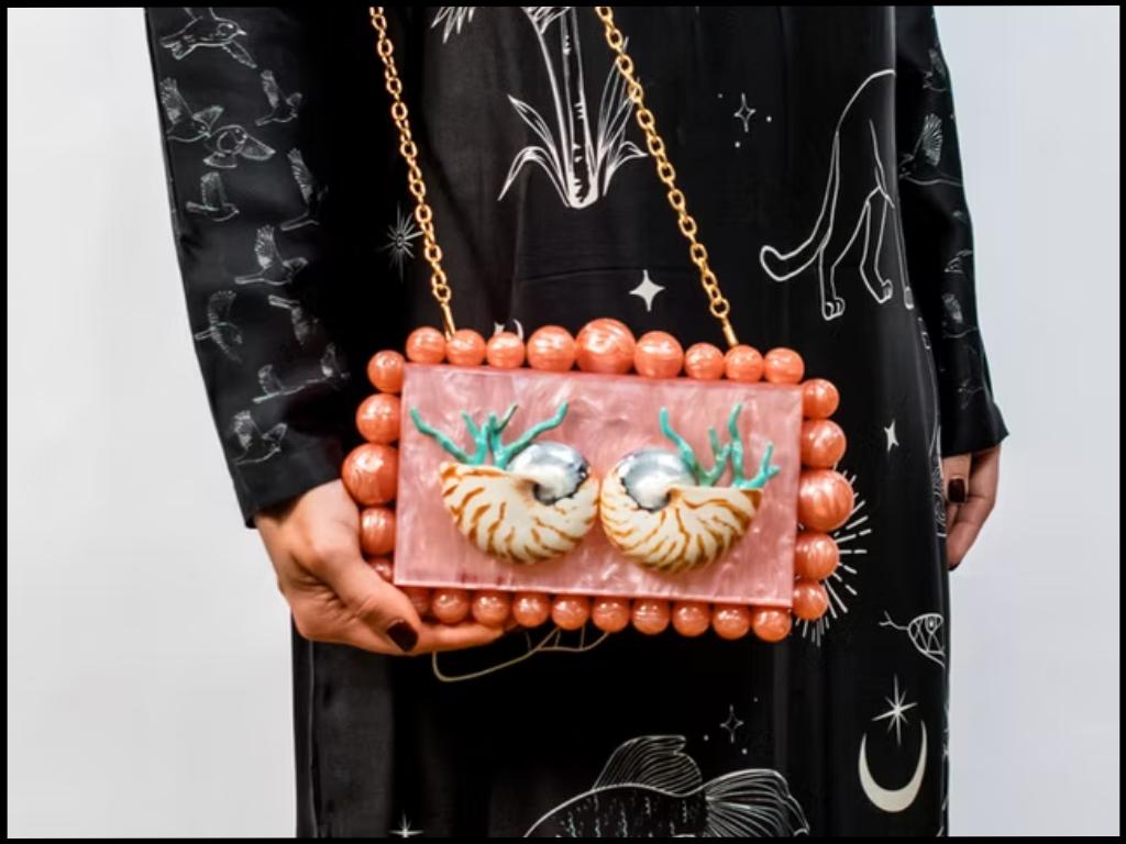 The Isabel - Handmade Shell Clutch from Studio Yay!