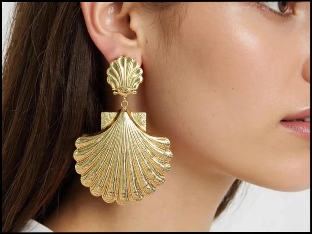 Golden Shell Earrings from Kimono Dragon