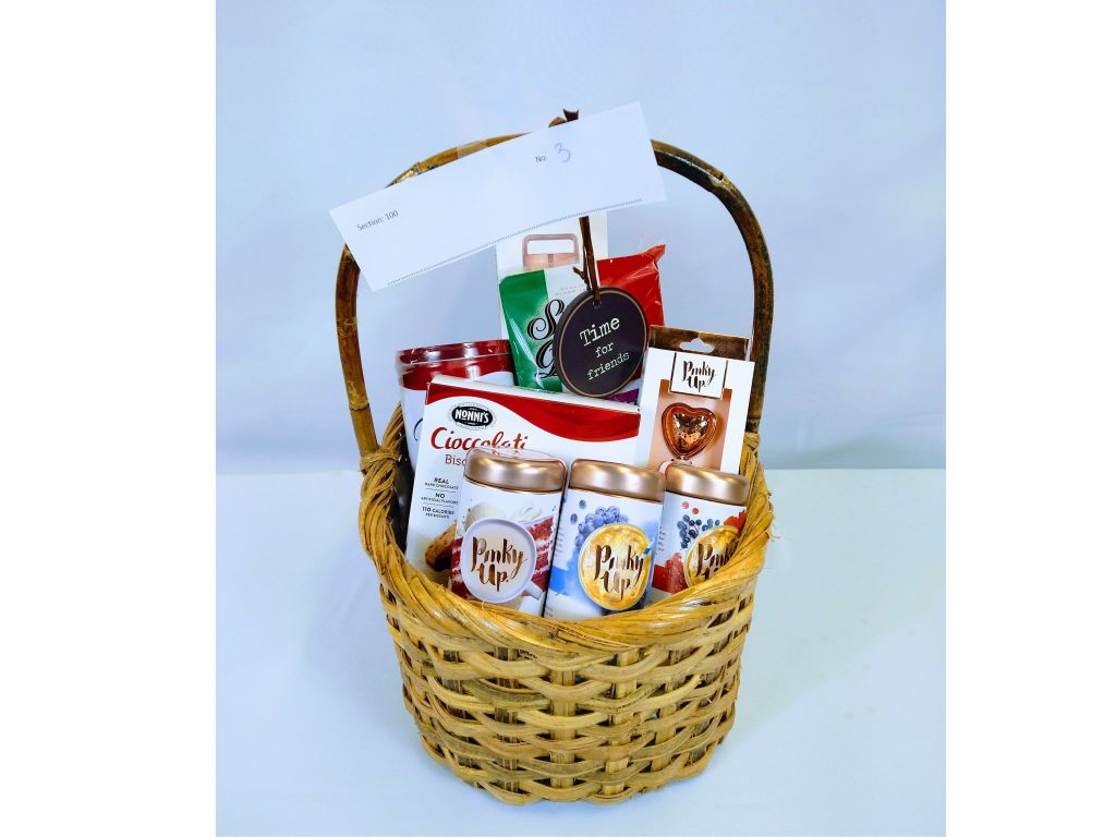 Pinky Up Tea Basket