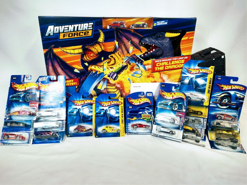 Adventure Force Burn & Bite Dragon Track Set & Hot Wheels