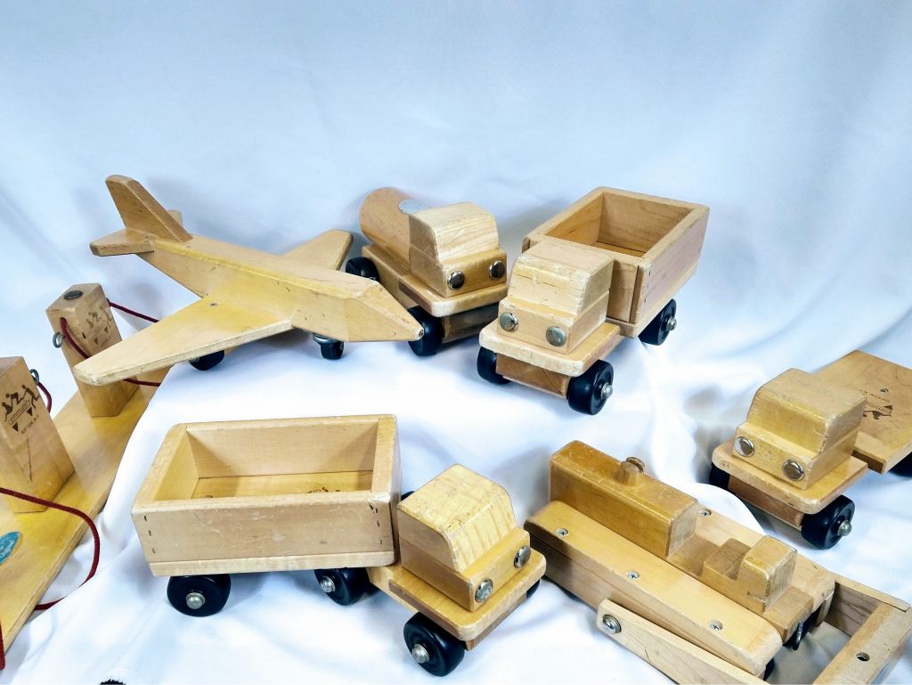 Childhood playback 1960's Community Wooden Toys Rifton N.Y