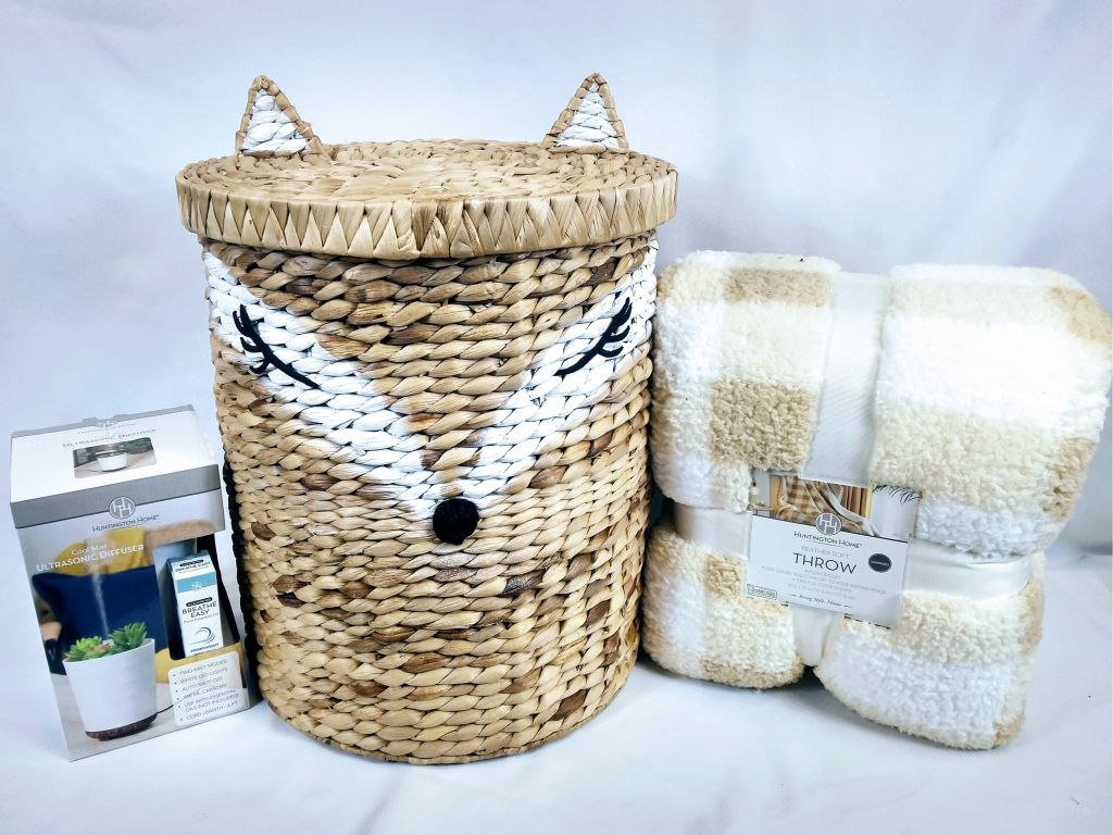 Kitty Wicker Basket