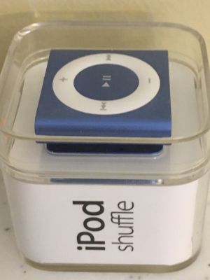 Apple iPod shuffle 2GB