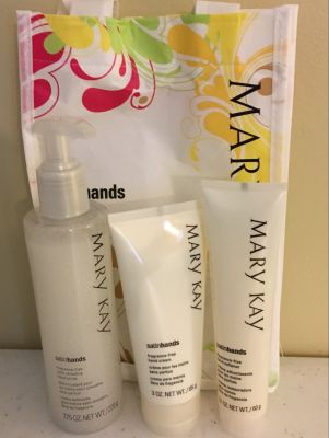 Mary Kay Fragrance-Free Satin Hands Pampering Set