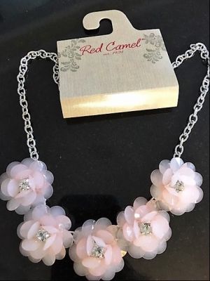 Red Camel Silver-Tone Pick Acrylic Flower Necklace.