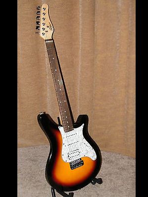 Rock University - Rogue Rocketeer Guitar RR200