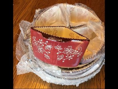 Temptations Rose Floral Lace 7 Piece Baker Set with Lids