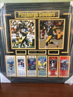 Pittsburg Steelers - Terry Bradshaw and Ben Roethlisberger