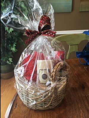 Bath and Bodyworks Gift Basket