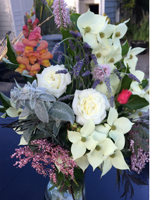 RAFFLE: Fresh Flower Bouquet #2 -- 2024