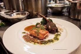 MID-EASTERN CUISINE - BRINGING PEOPLE TOGETHER FOR CENTURIES