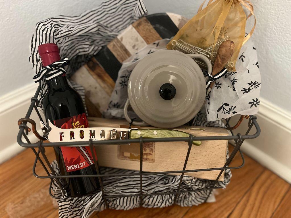 CHEESEMONGER BASKET