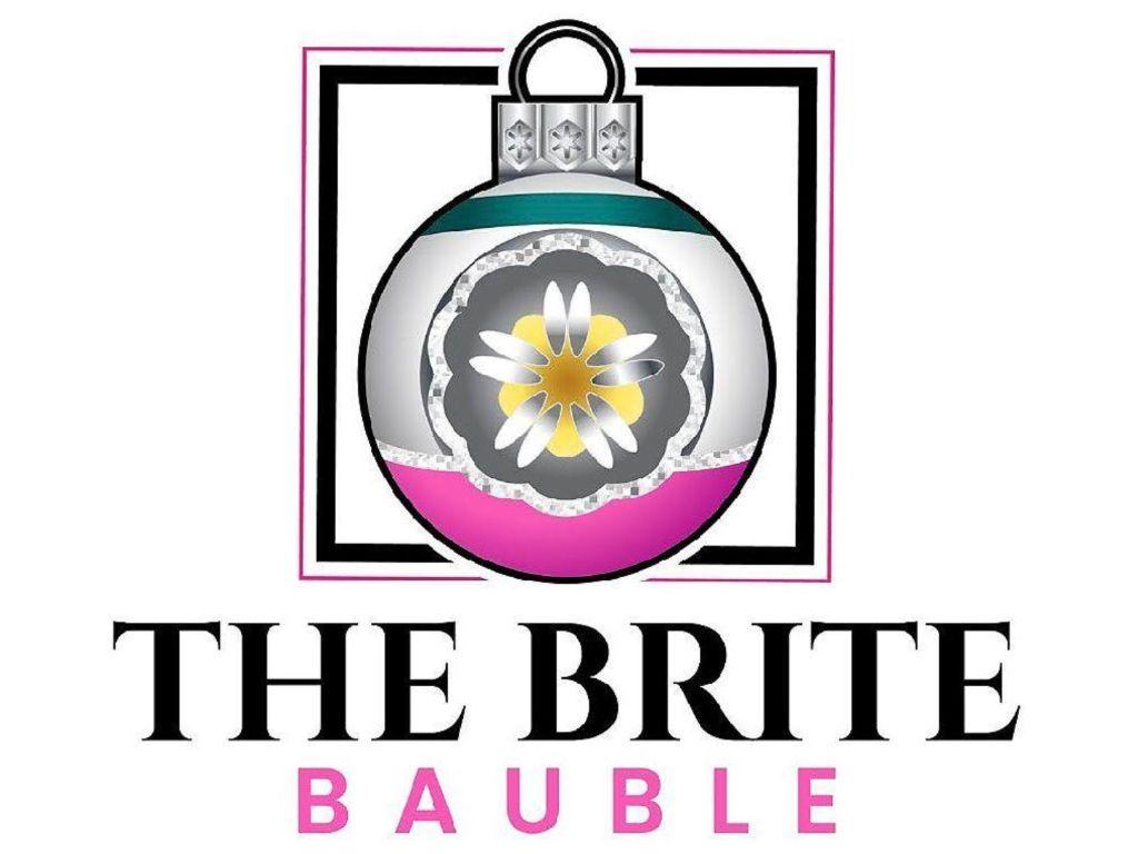 SHINY BRITE BAUBLE WREATH