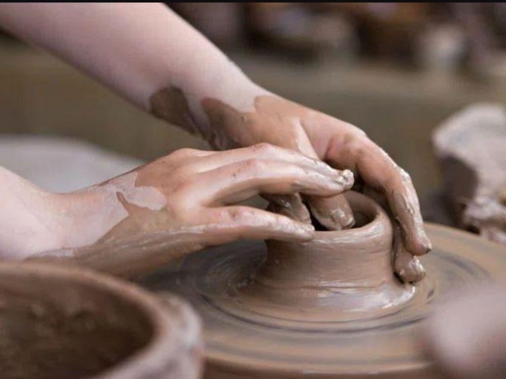 POTTERY PARTY