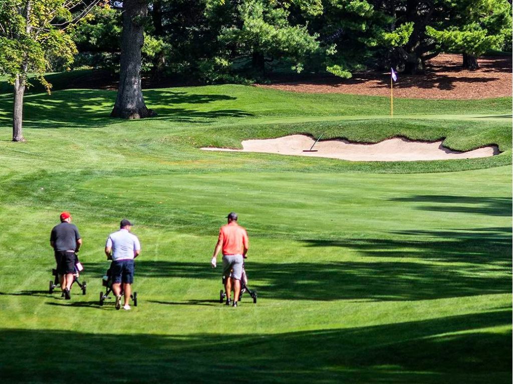 ROUND OF GOLF FOR 4 AT MBCC