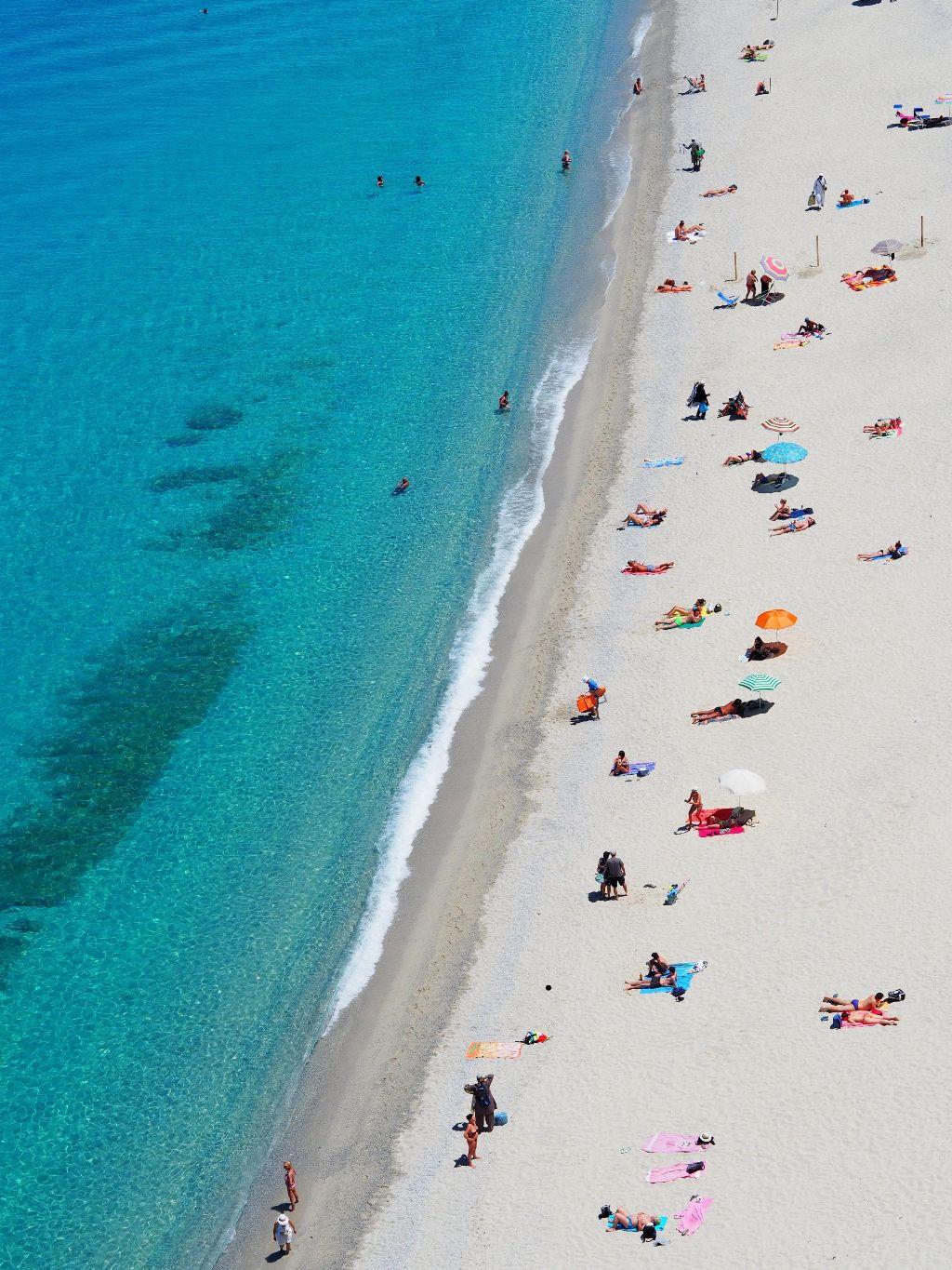 GEMS OF EUROPE 7 NIGHTS, UP TO 6 GUESTS: IRELAND, TUSCANY, COSTA DEL SOL