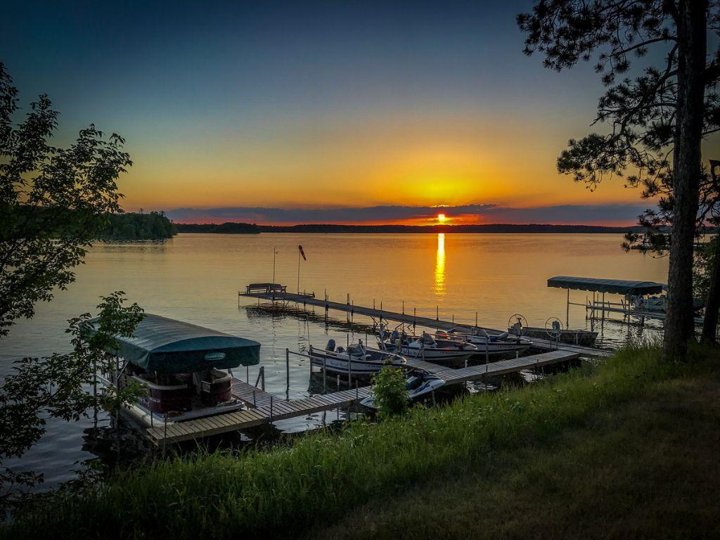 One Gift Certificate for One Night Cape Cod Getaway in a Deluxe Queen Room (West Yarmouth, MA)