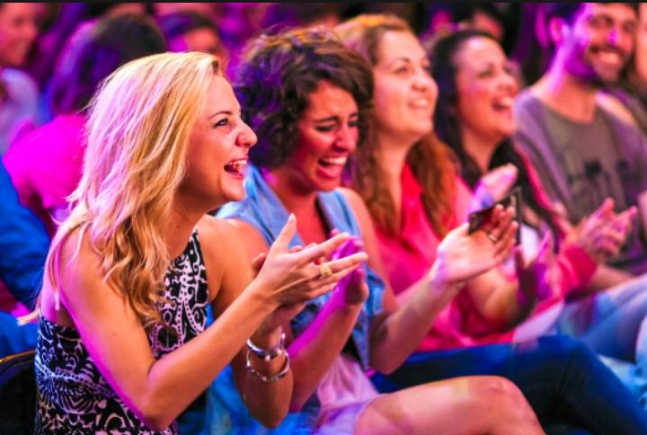 One admission voucher for group of 8 to House of Comedy (Phoenix, AZ)