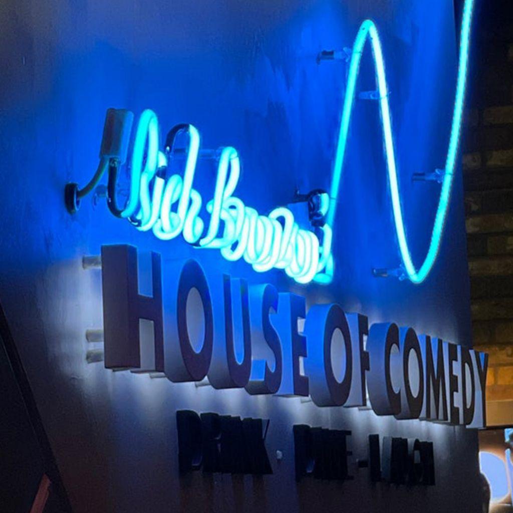 8 Tickets to House of Comedy (Phoenix, AZ)