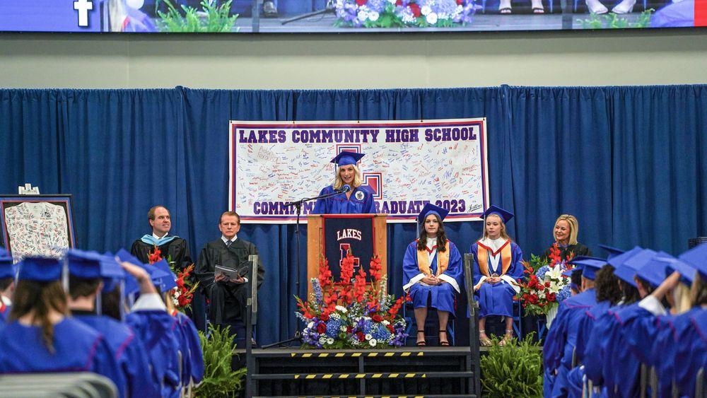 LCHS Class of 2026 Senior Banner - Take home a piece...