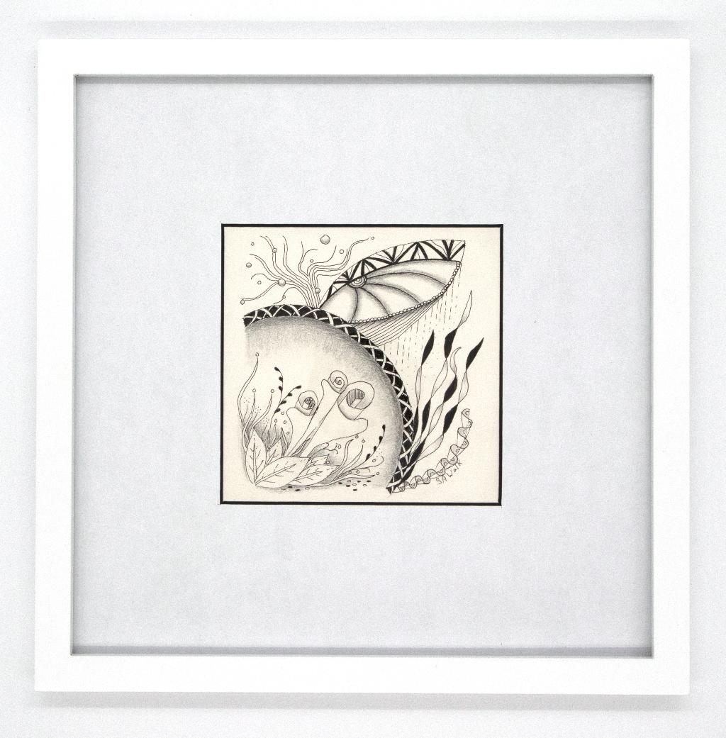 ''Doodle: Black And White'' by Sandra Walker