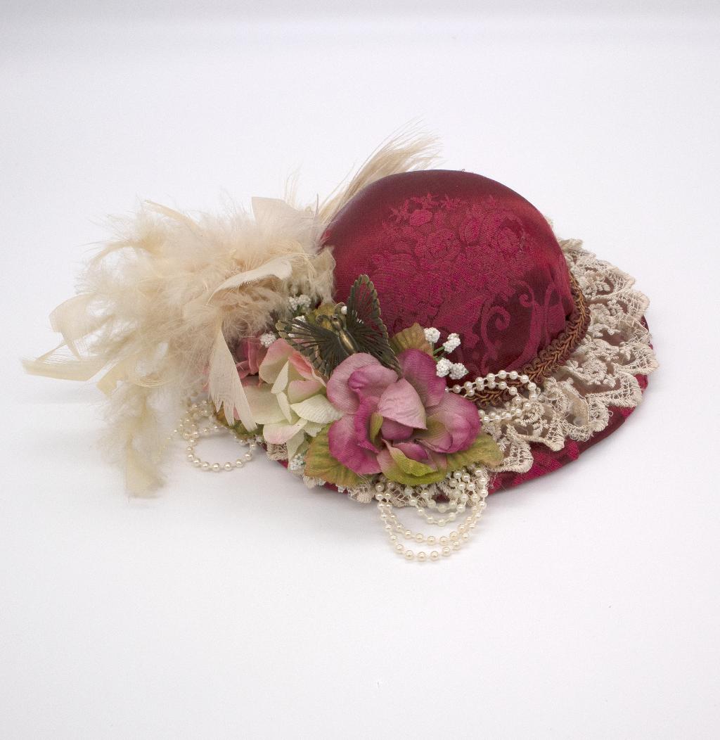 ''Steampunk Fascinator Hat'' made by Lisa Anderson