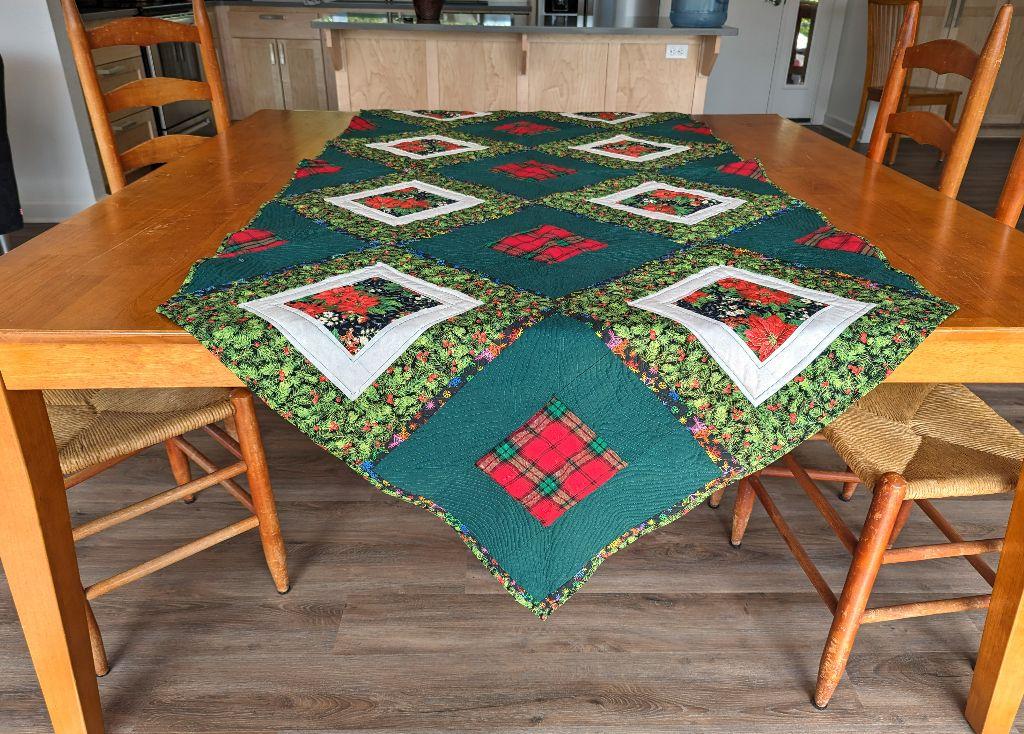 ''Winter'' quilted throw by Edwige Denyszyn