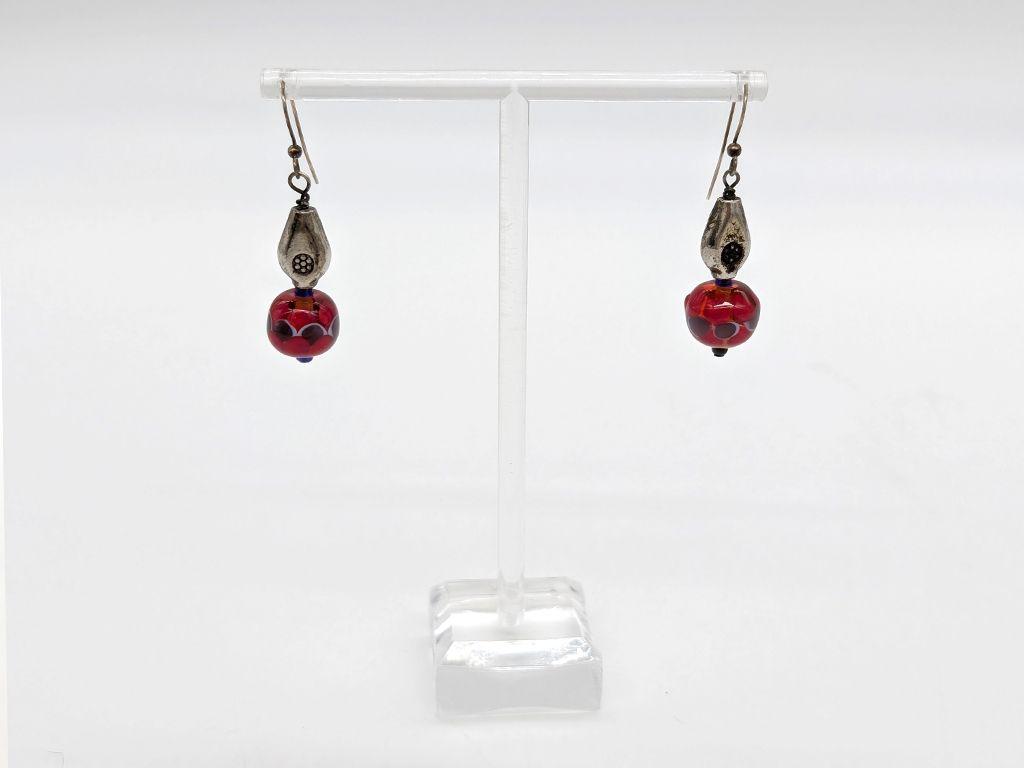 ''Lampwork Glass Earrings'' by Sage & Tom Hollan...