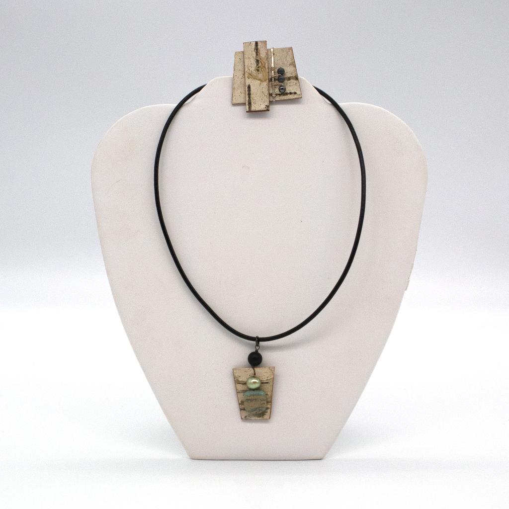 Tessoro pendant and brooch by Deborah Bushinski
