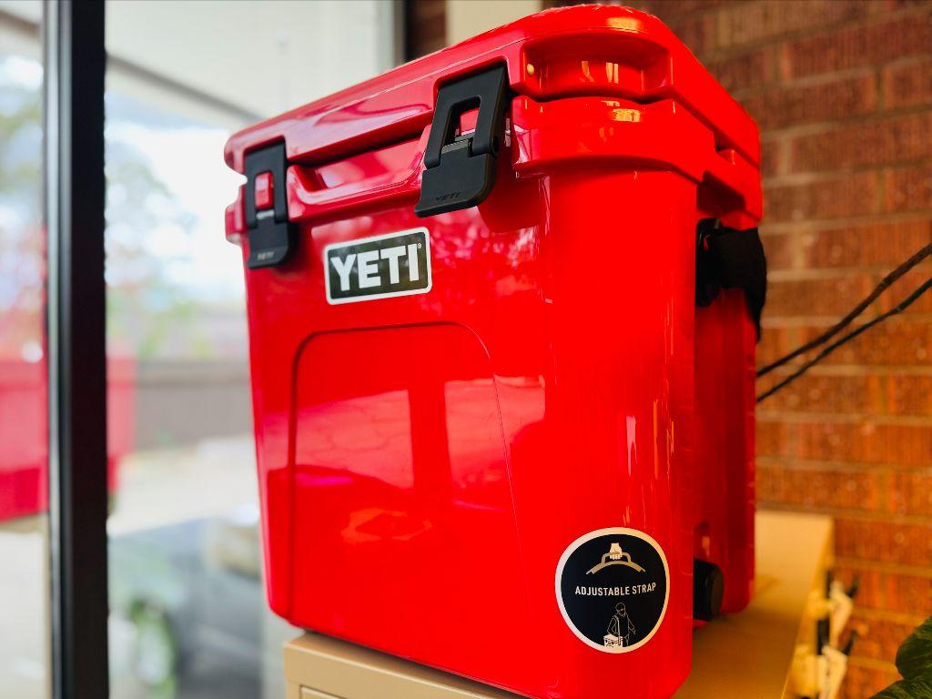 24 Hard Yeti Cooler