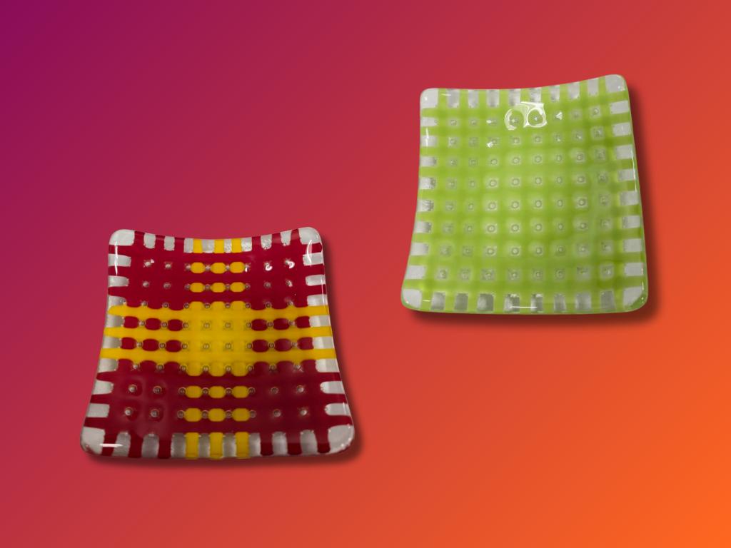 Fused Glass Bubble Dish Set Small by ASHA Retiree An...