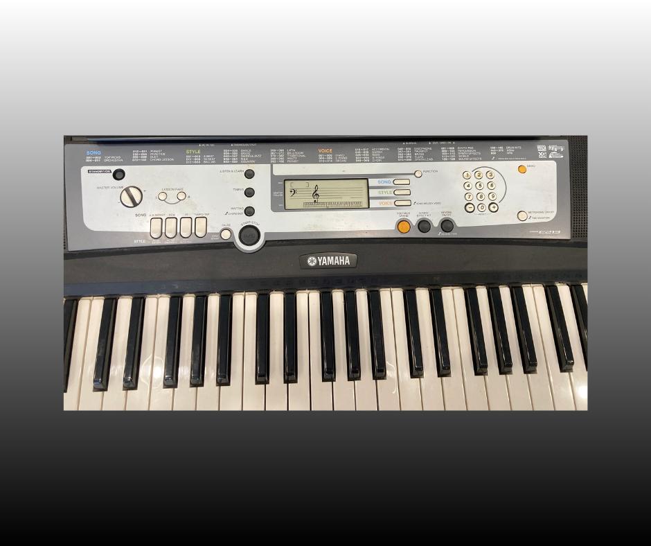 Yamaha Portatone PSR-E213 YPT-210 Keyboard