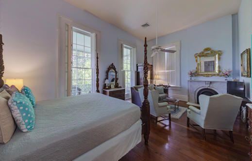 2 Night Stay at the Duff Green Mansion