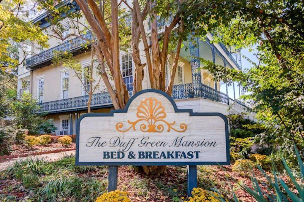 2 Night Stay at the Duff Green Mansion