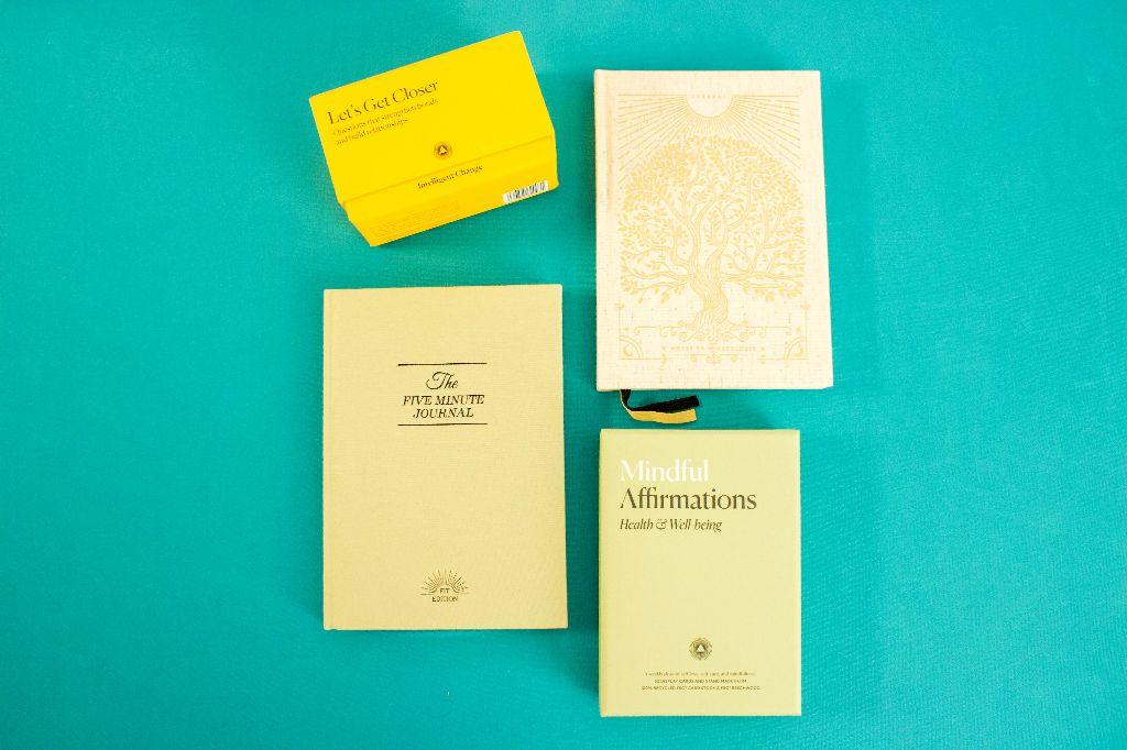 Intelligent Change Bundle: Mindfulness, Wellbeing, and Connection