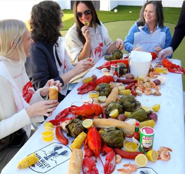 Classic Coastal Seafood Boil Experience for 10 Peopl...