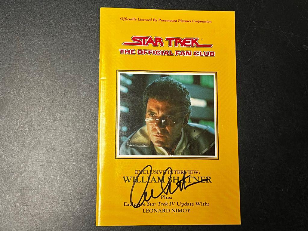 Star Trek Official Fan Club Magazine with William Sh...