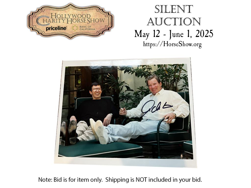 Photo of William Shatner and Leonard Nimoy sitting i...