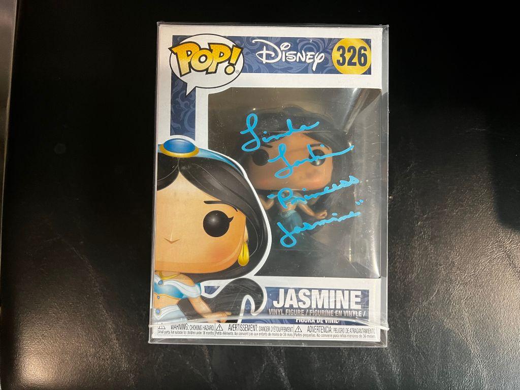 Jasmine FUNKO POP! #326 signed by Linda Larkin