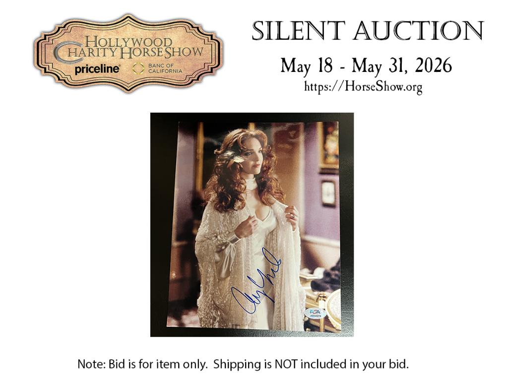 Amy Yasbeck signed publicity photo