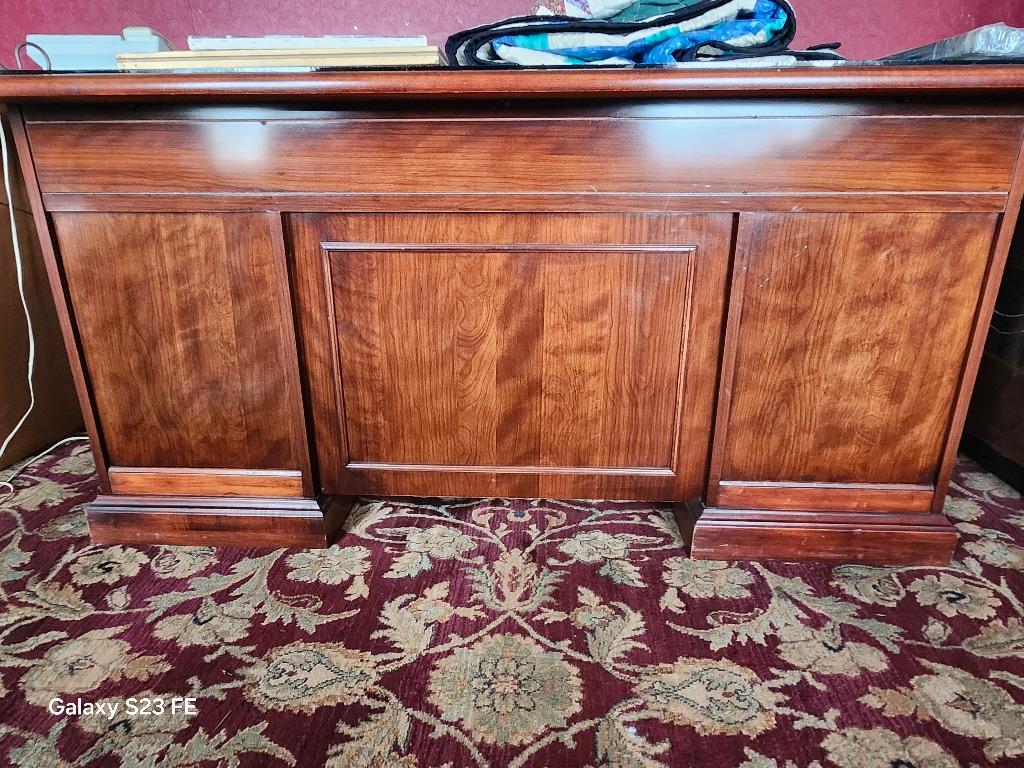 Office Desk 72'' x 30''