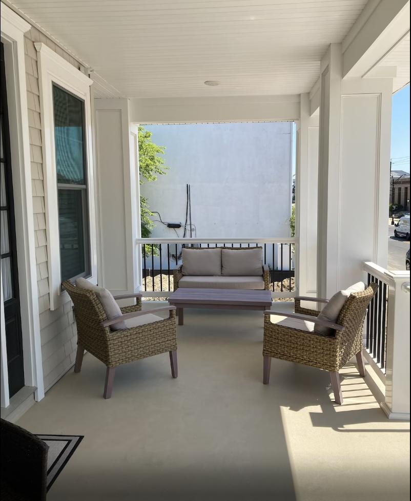 Spacious 5 Bedroom Ocean City, NJ 2nd Floor Beach House - 1 Block from Boardwalk!