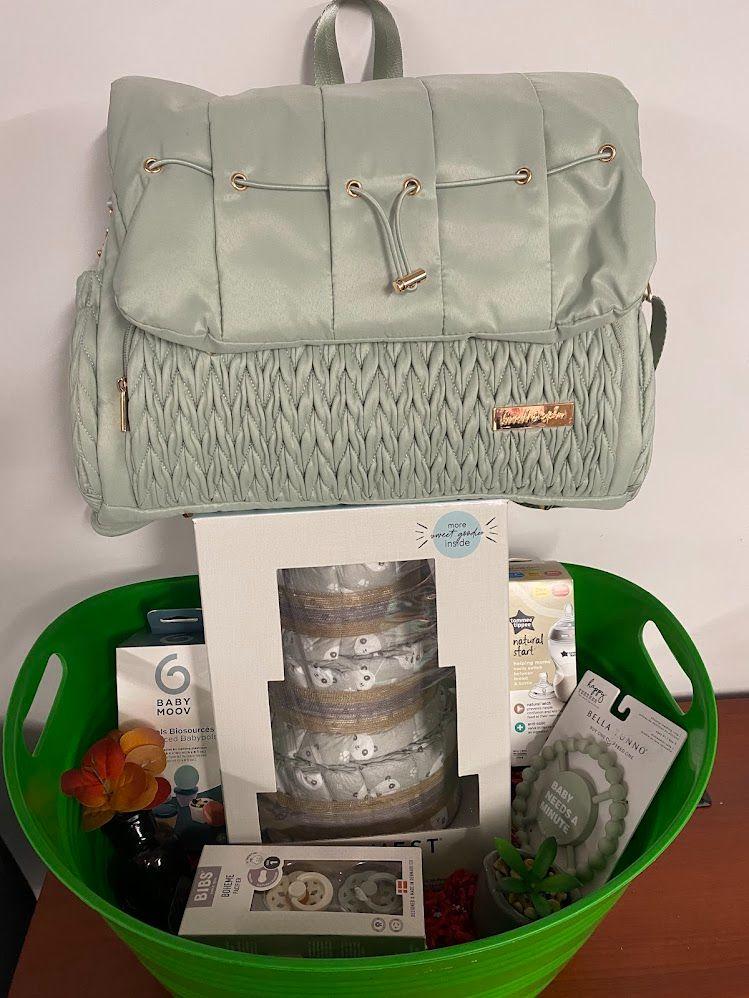 Sweet Beginnings Baby Basket