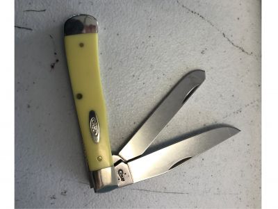 Case 2 Blade Trapper Knife- Yellow