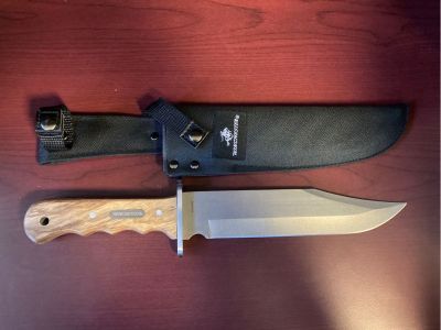 Winchester Hunting Knife