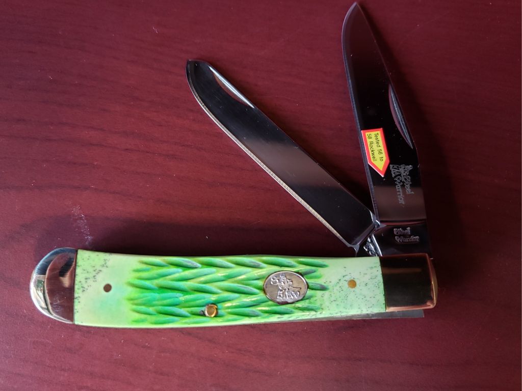 STEEL WARRIOR GREEN JIGGED BONE TRAPPER POCKET KNIFE