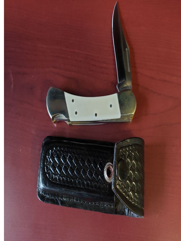 5 Inch single blade Knife and belt holster