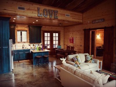 2 Nights Stay in Broken Bow Cabin!