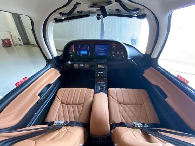 Private Flight and Luxury Dallas Hotel