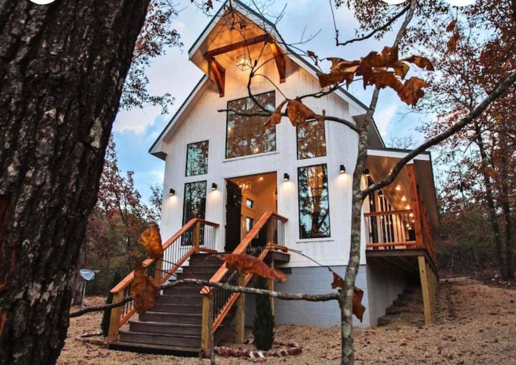 Weekend for Two in Broken Bow